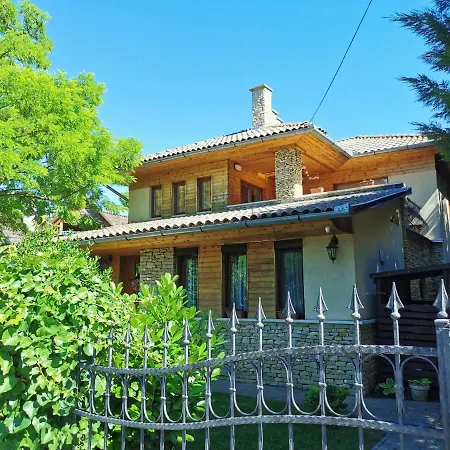 Mediterran Vendeghaz Feriehus